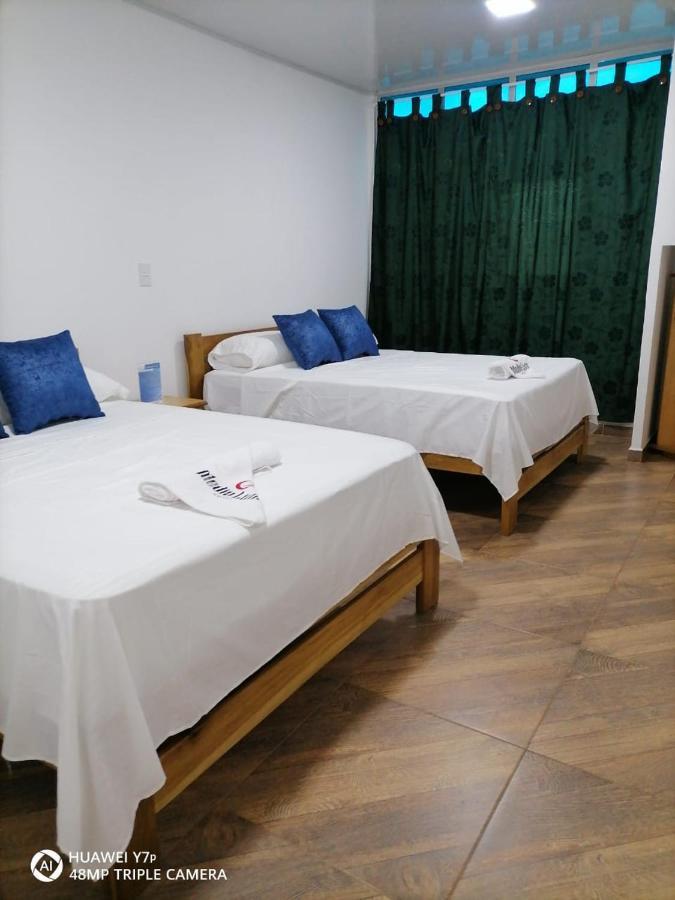 Hotel Media Luna Cúcuta Extérieur photo