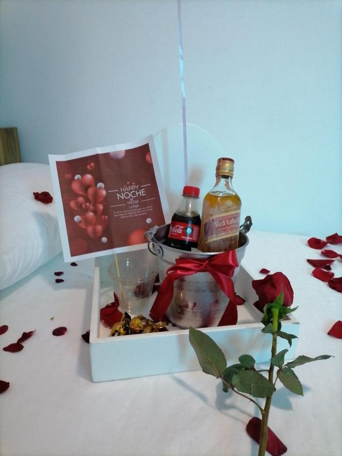 Hotel Media Luna Cúcuta Extérieur photo